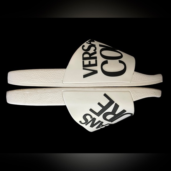 Versace Men’s Slides, Size 11, Like New - Picture 2 of 4